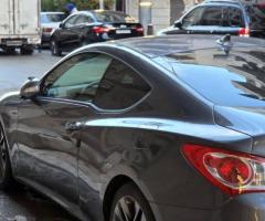 هيونداي جينيسس