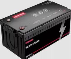 بطاريات والواح الطاقة الشمسية